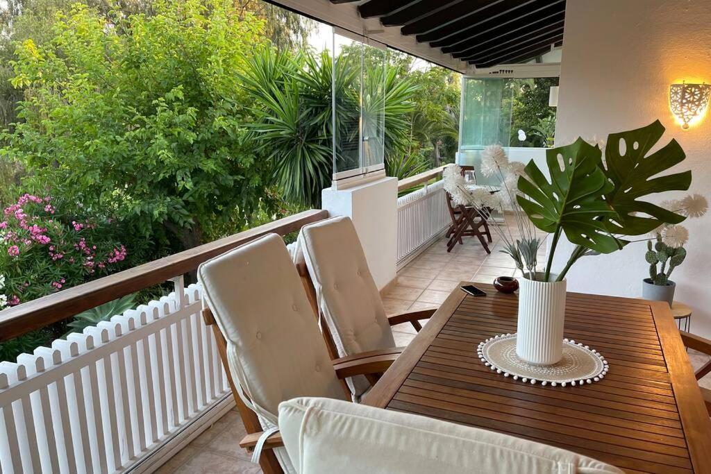 Apartamento Sol Puerto Banus Marbella Esterno foto